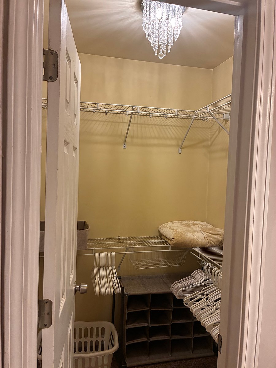 Furnished Finder property 1045053_1 photo 22