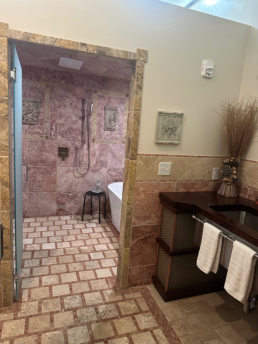 Furnished Finder property 1045058_1 photo 5