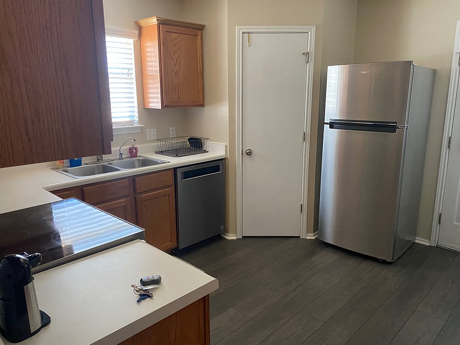 Furnished Finder property 1045060_1 photo 4