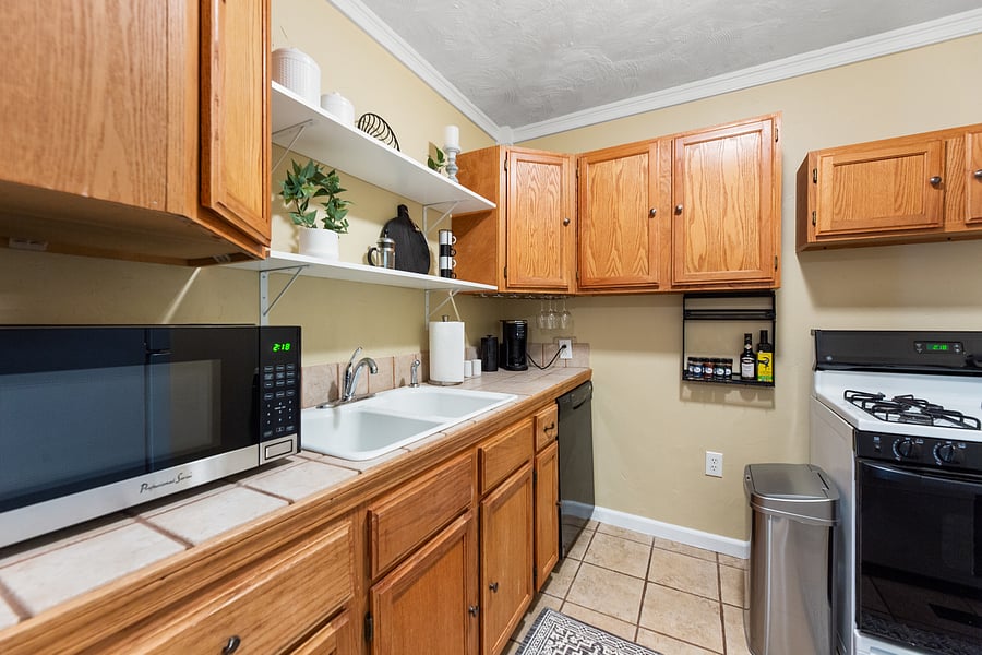 Furnished Finder property 1045068_1 photo 23