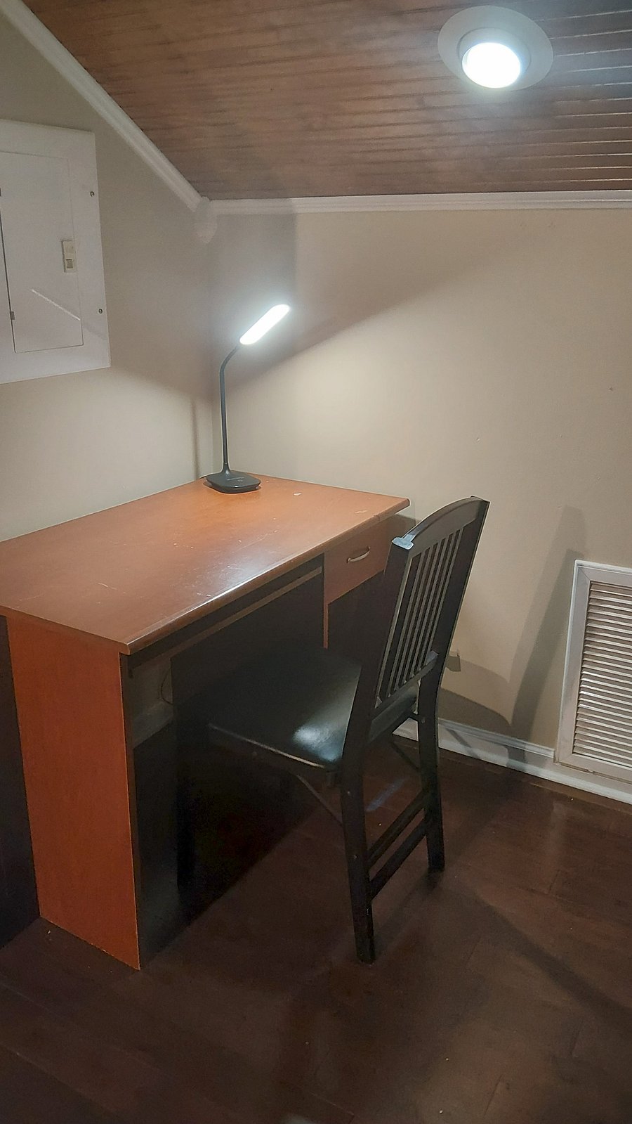 Furnished Finder property 1045098_1 photo 10