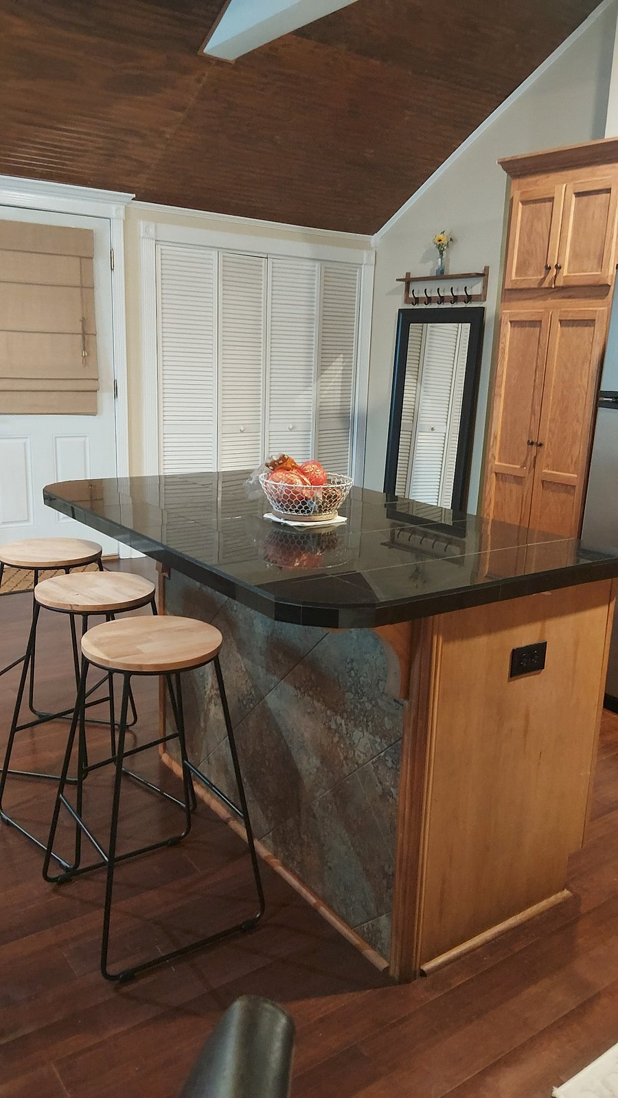 Furnished Finder property 1045098_1 photo 3