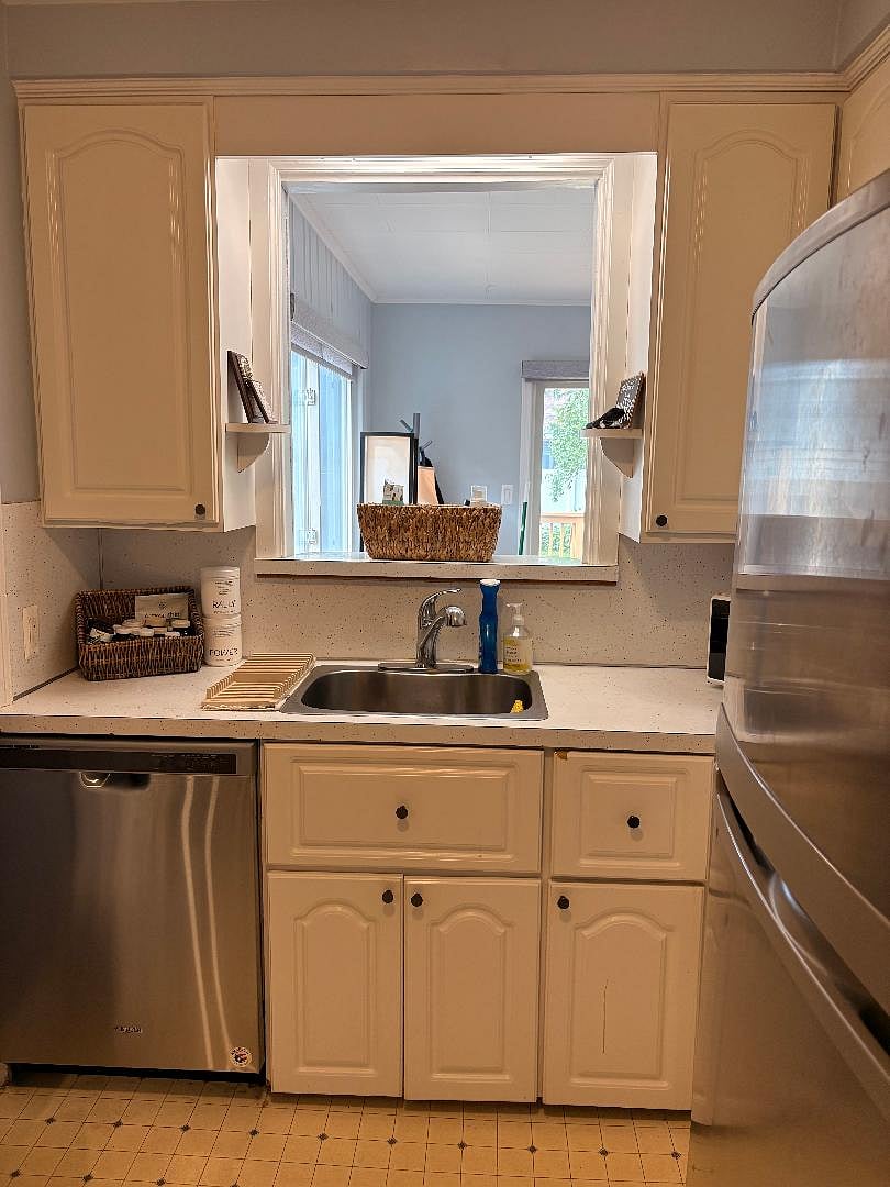 Furnished Finder property 1045103_1 photo 16