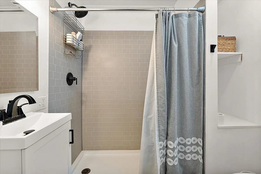 Furnished Finder property 1045110_1 photo 8