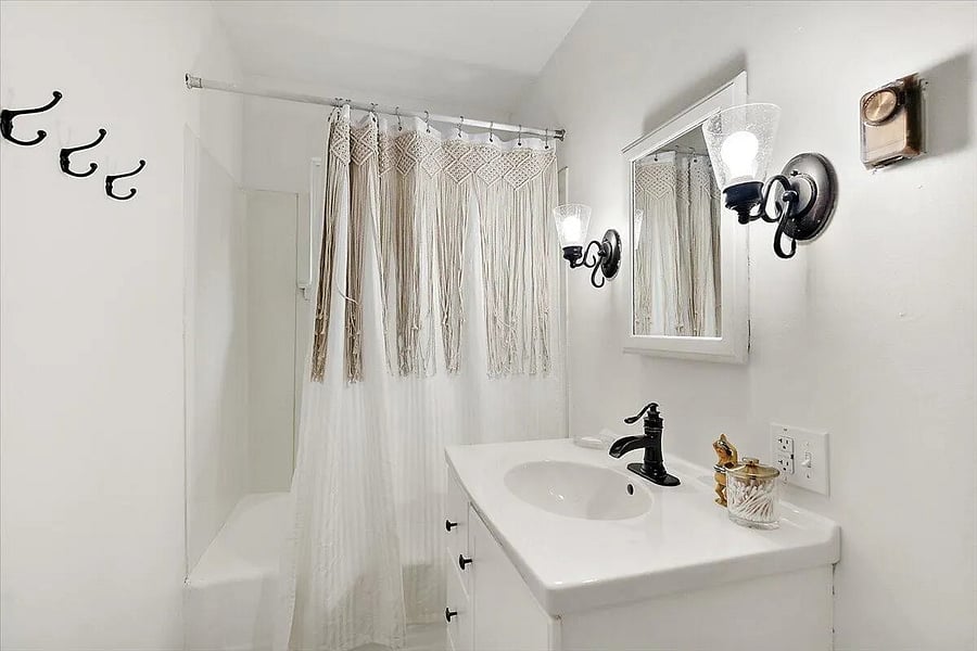 Furnished Finder property 1045110_1 photo 11