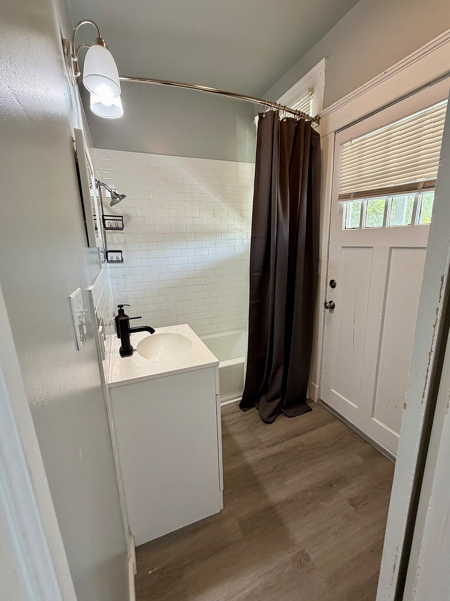 Furnished Finder property 1045128_1 photo 12
