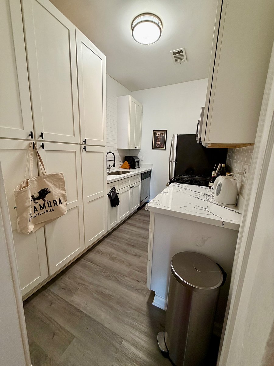 Furnished Finder property 1045128_1 photo 3