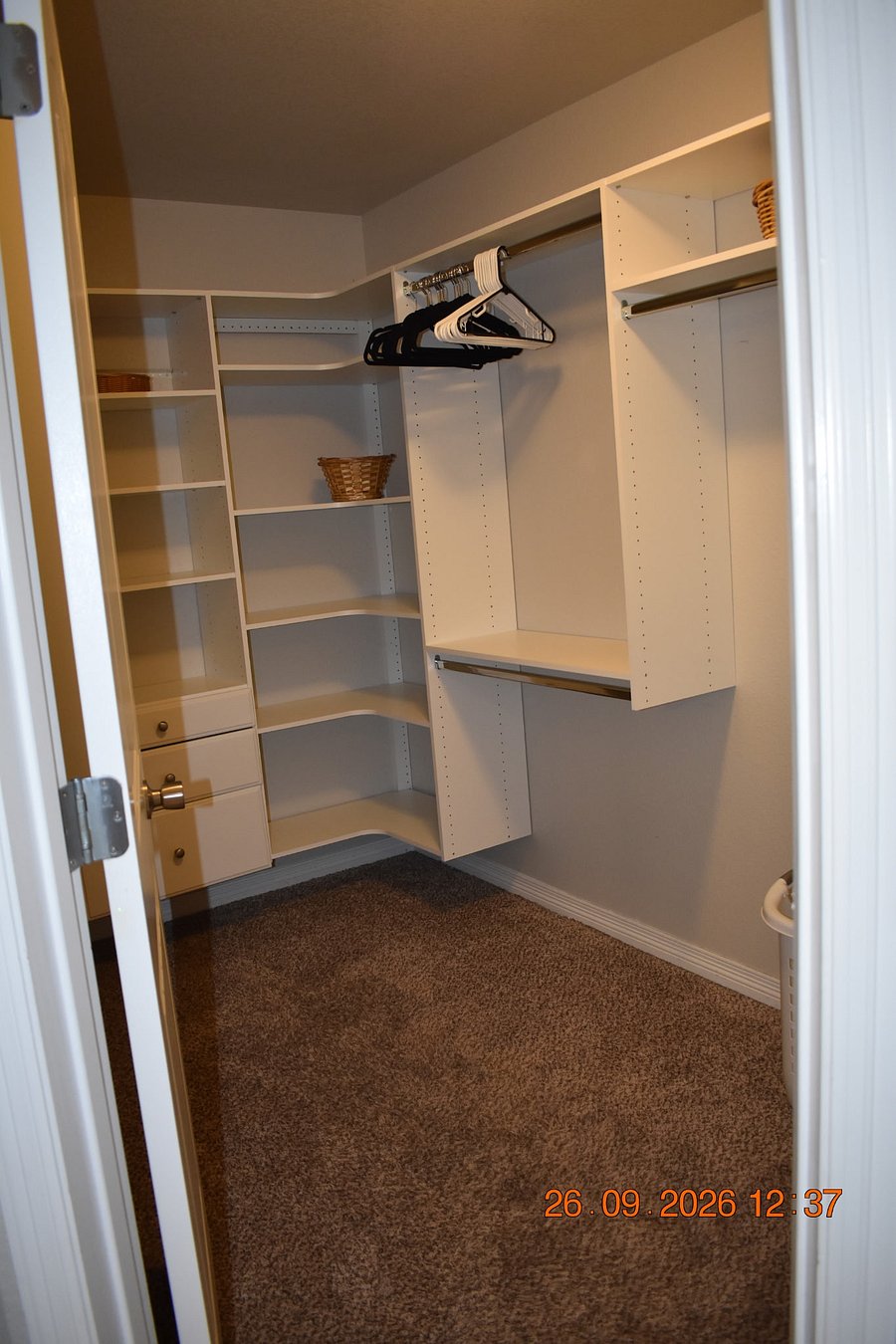 Furnished Finder property 1045136_1 photo 23