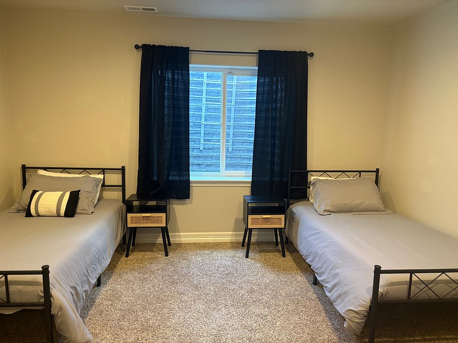 Furnished Finder property 1045136_1 photo 33