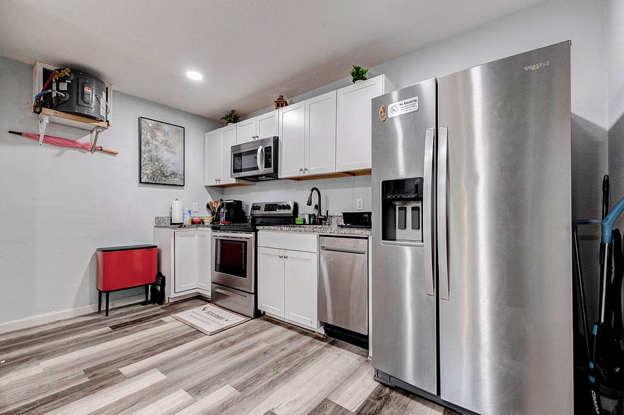 Furnished Finder property 1045142_2 photo 6