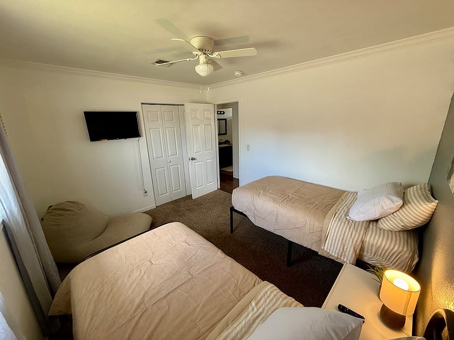 4th Bedroom Twin Beds
