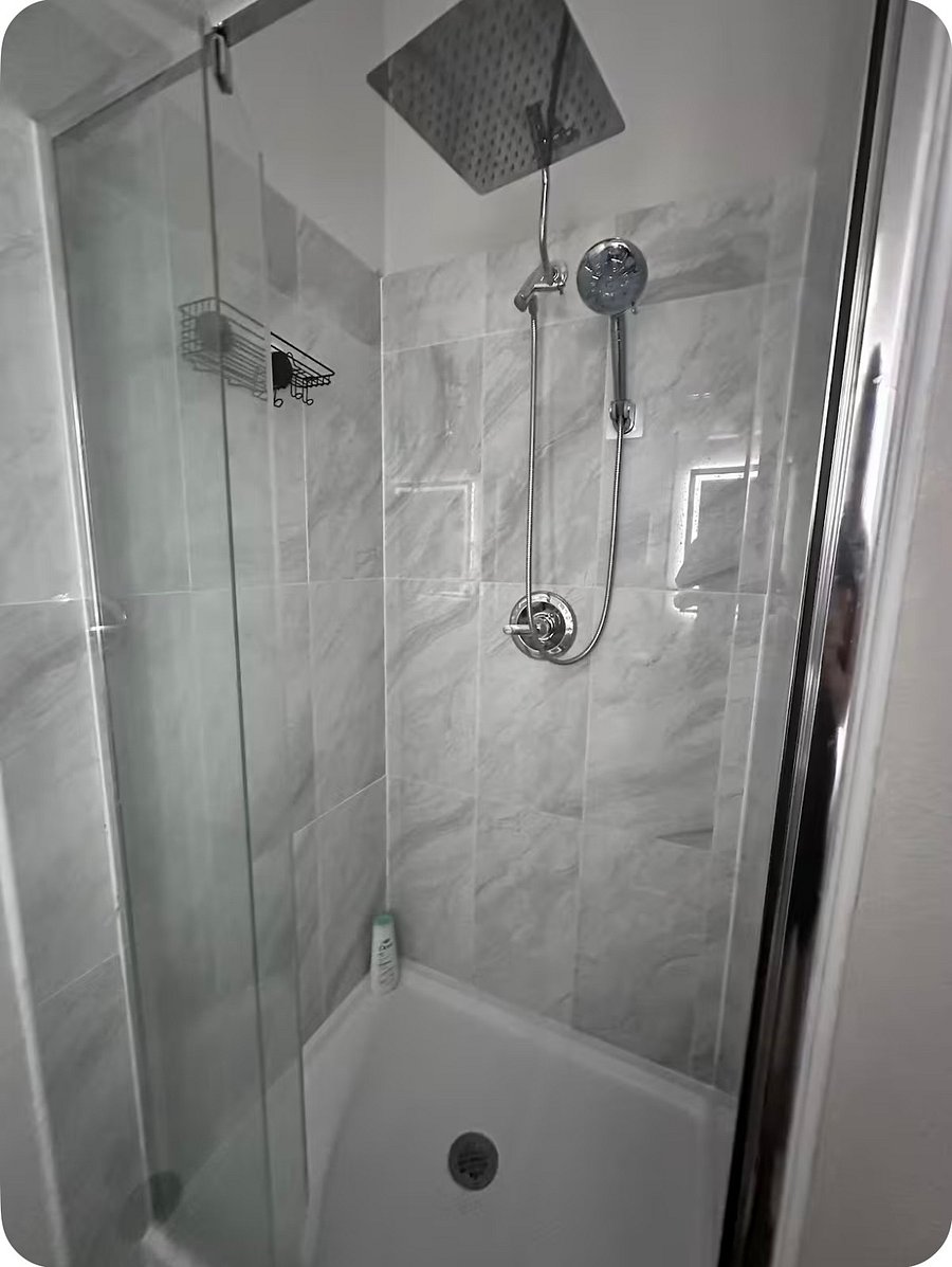 Furnished Finder property 1045156_1 photo 9
