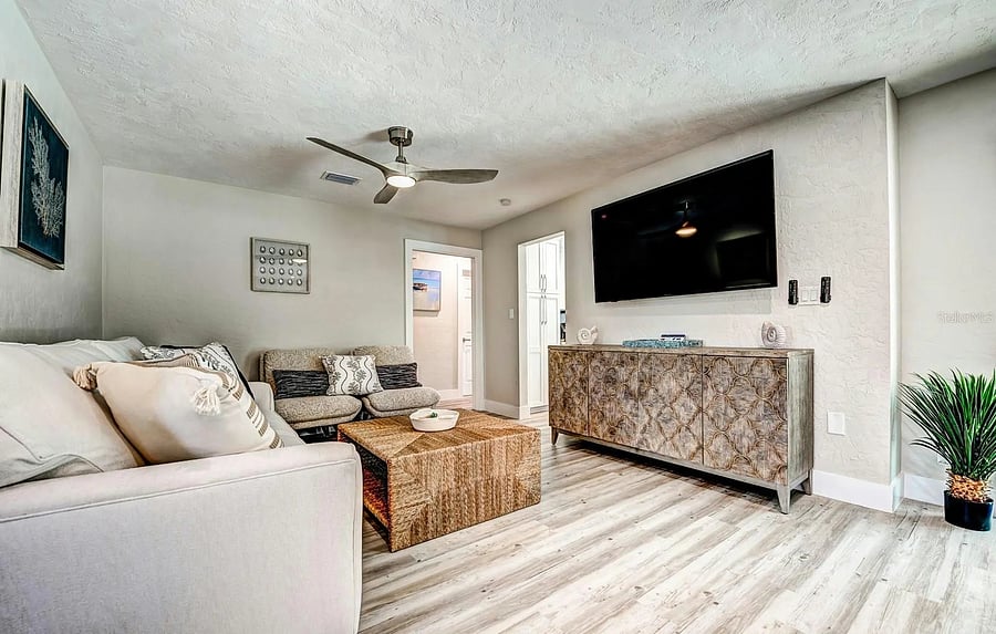 Furnished Finder property 1045173_1 photo 5