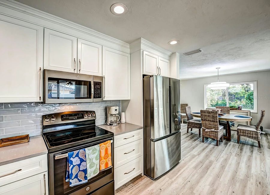 Furnished Finder property 1045173_1 photo 9