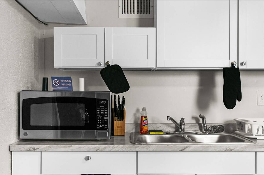 Move from prep to plate effortlessly with a complete kitchen setup, including essential appliances and all the basics for home cooking.