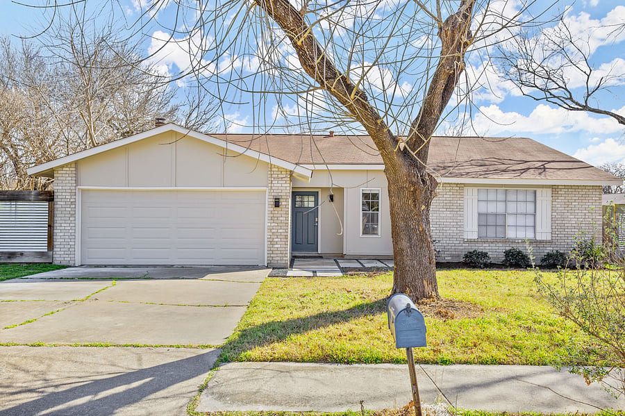 Furnished Finder property 1045187_1 photo 26