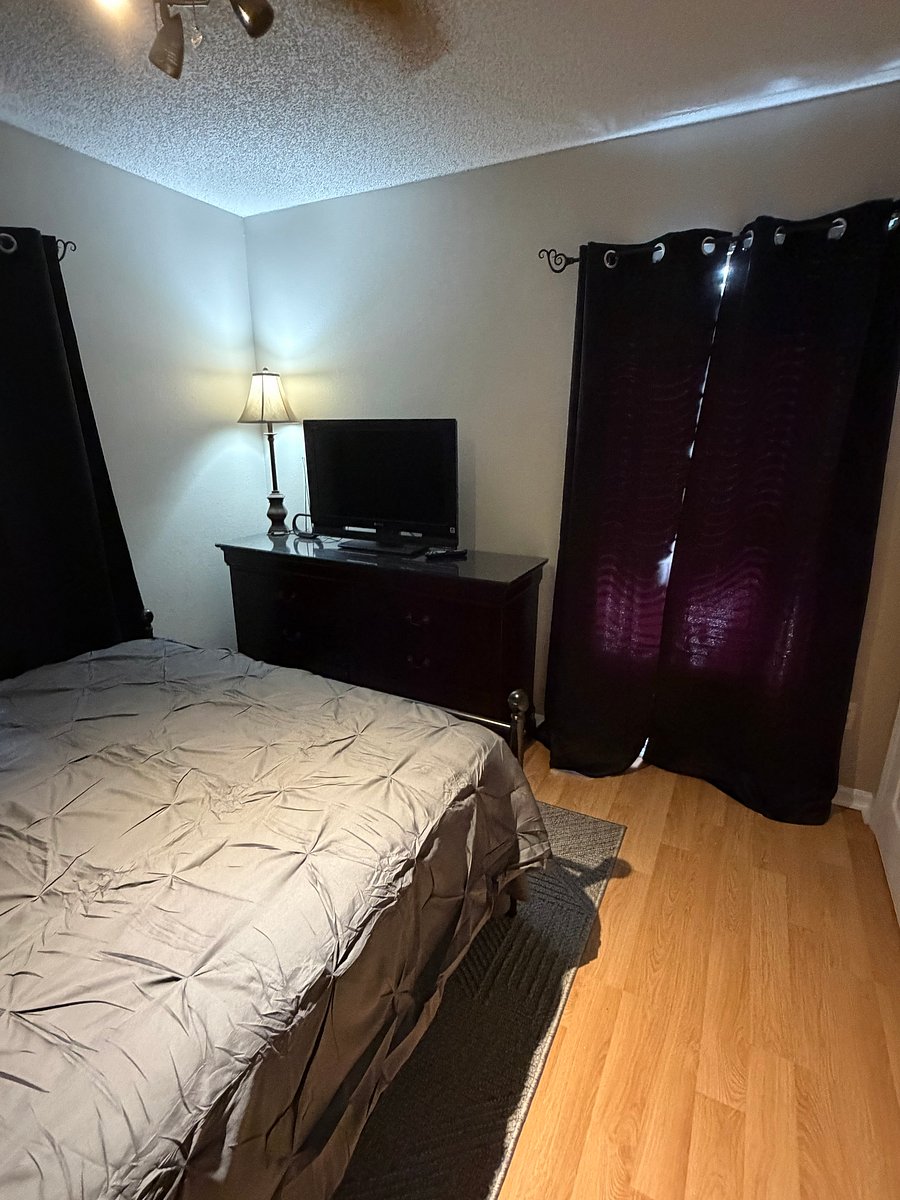 Furnished Finder property 1045209_1 photo 3