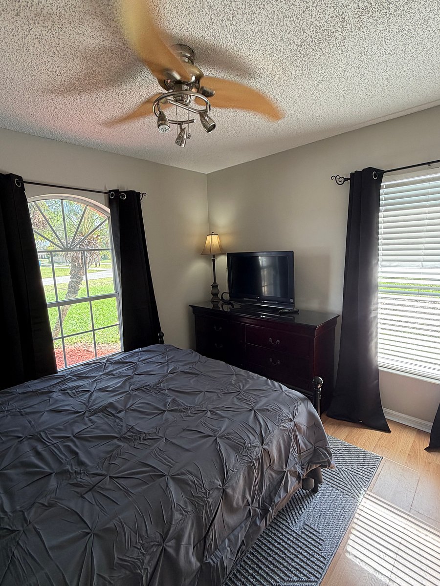 Furnished Finder property 1045209_1 photo 2