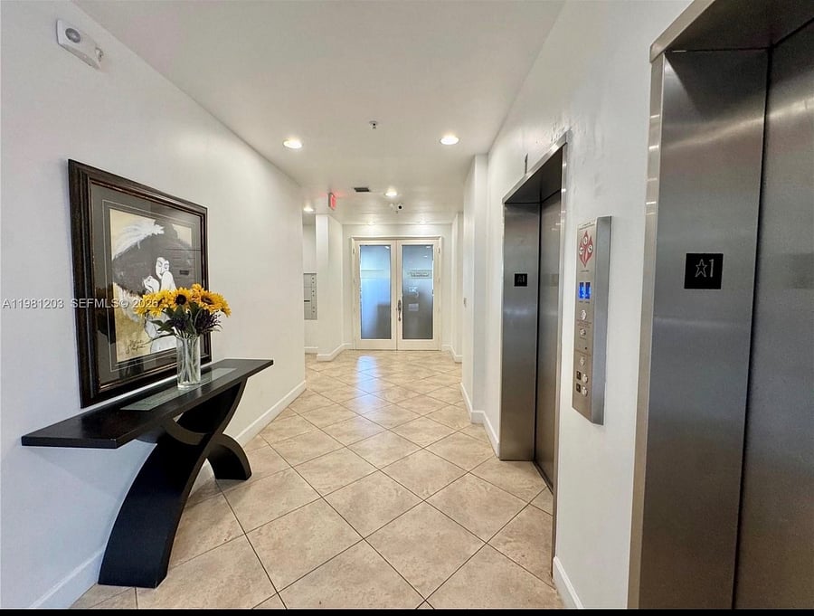 Furnished Finder property 1045218_1 photo 4