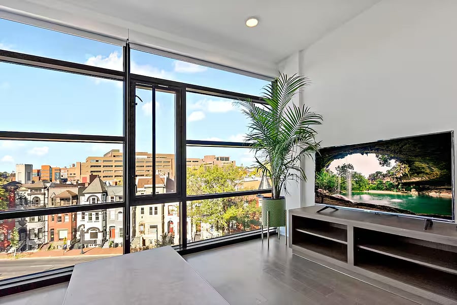 Furnished Finder property 1045239_1 photo 3