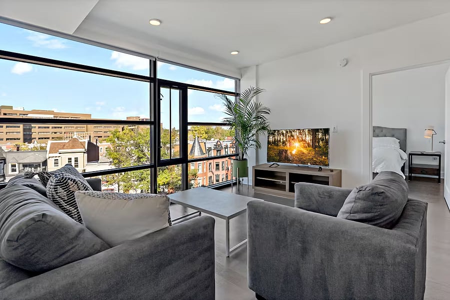 Furnished Finder property 1045239_1 photo 2