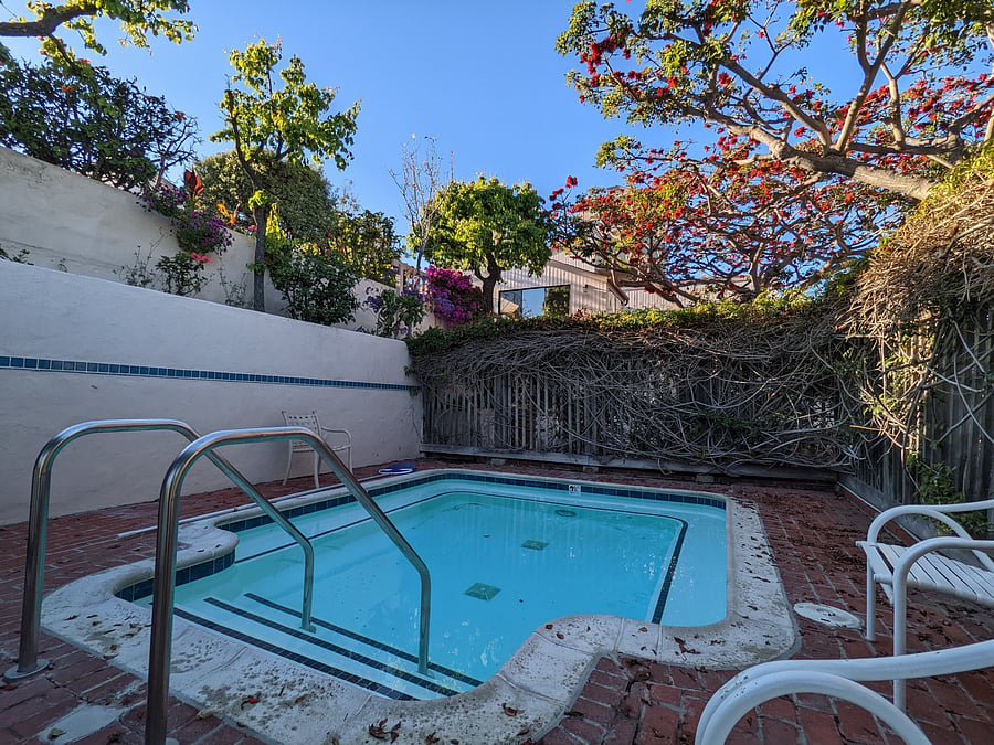 Furnished Finder property 1045244_1 photo 4
