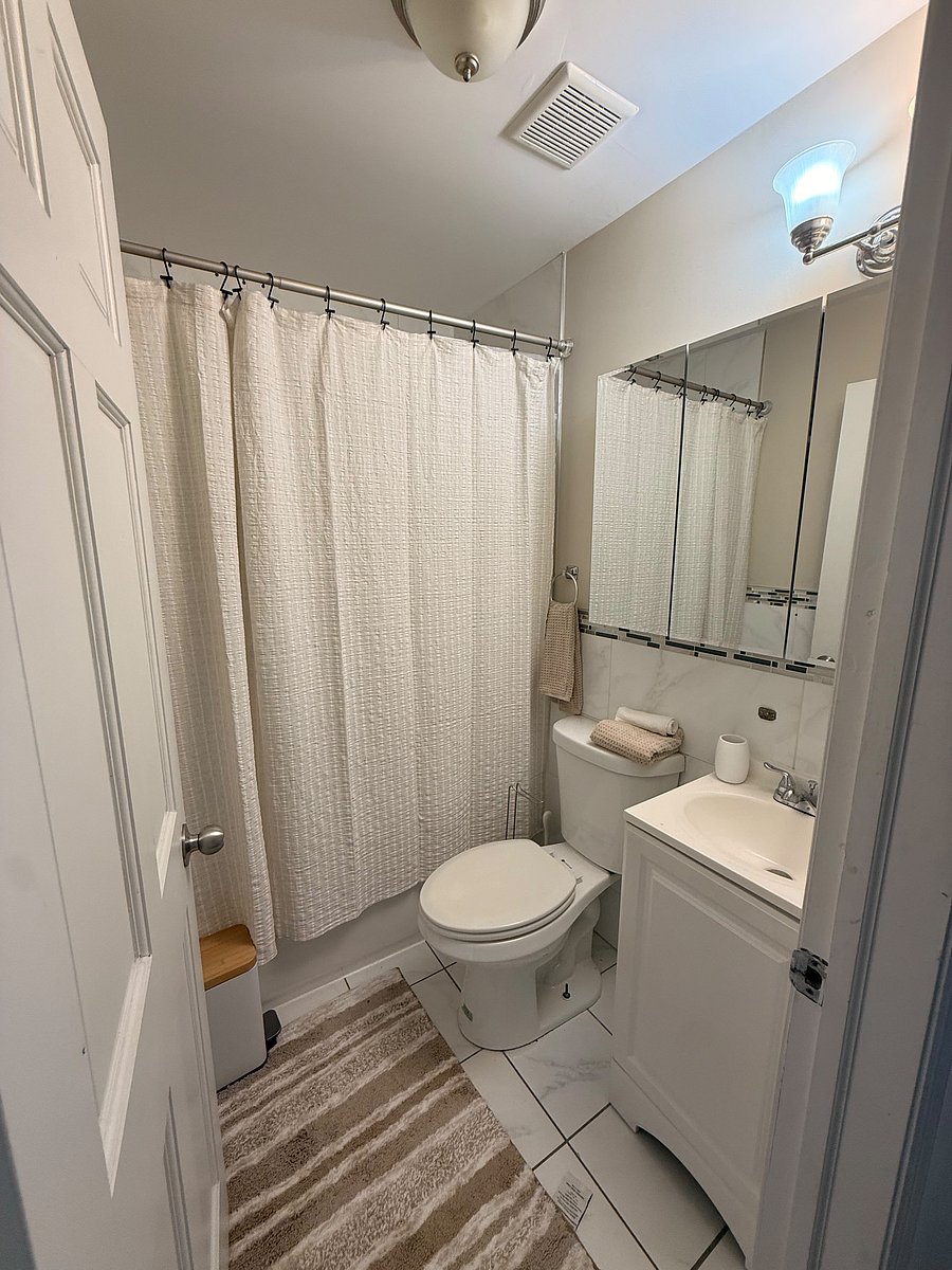 Furnished Finder property 1045247_1 photo 7