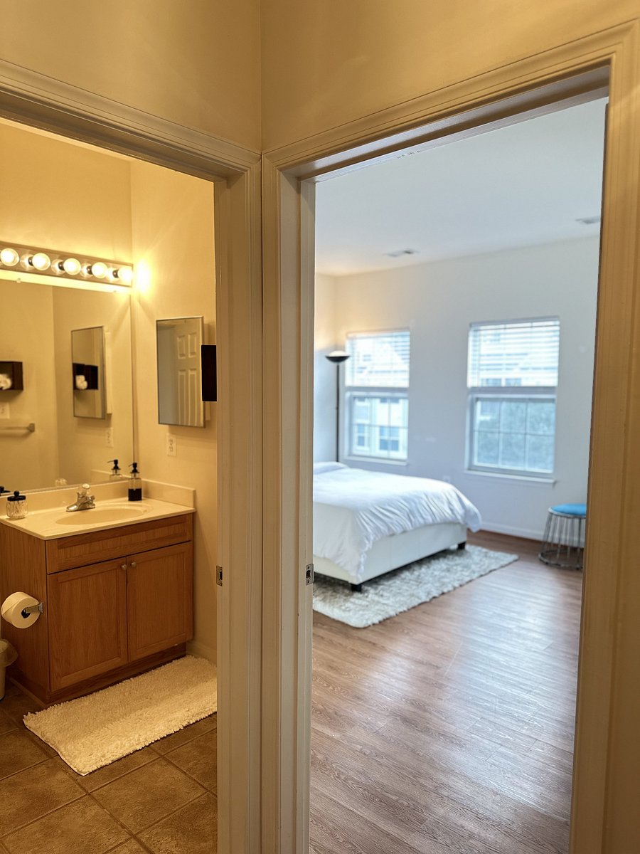 Furnished Finder property 1045265_1 photo 3