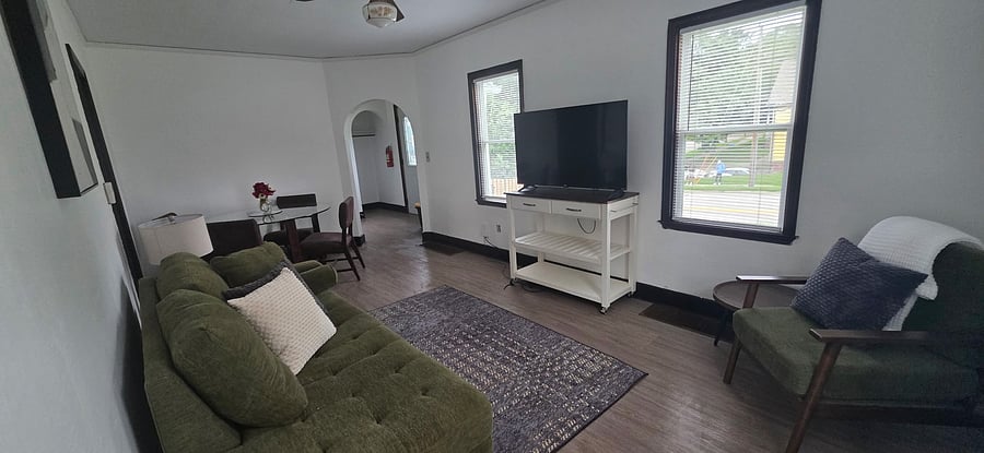 Furnished Finder property 1045276_1 photo 3