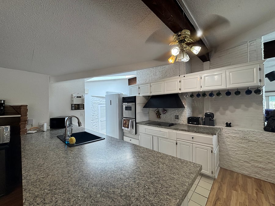 Furnished Finder property 1045282_1 photo 3