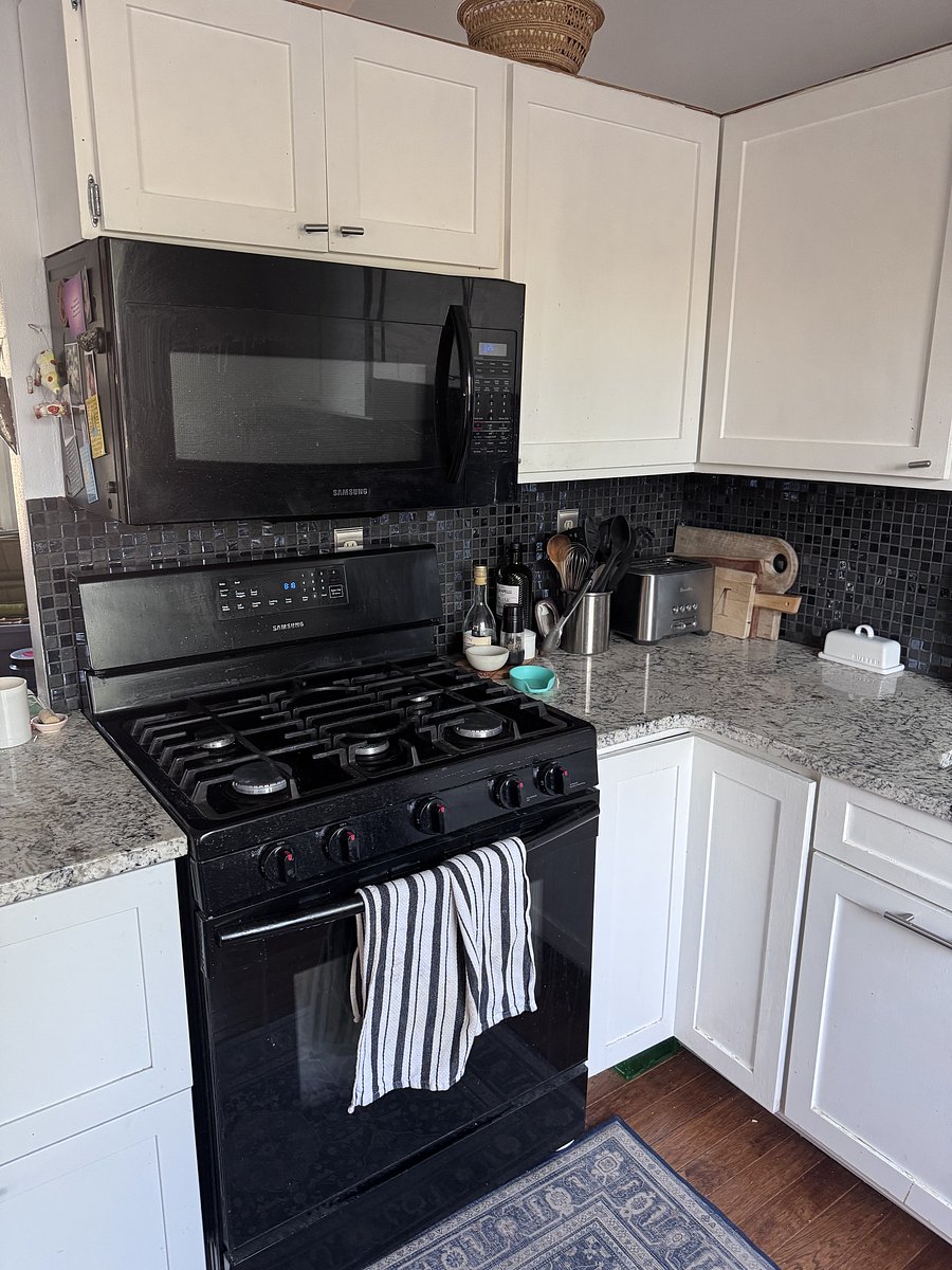 Furnished Finder property 1045283_1 photo 10