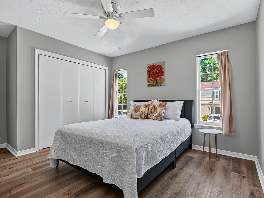 Furnished Finder property 1045300_1 photo 12