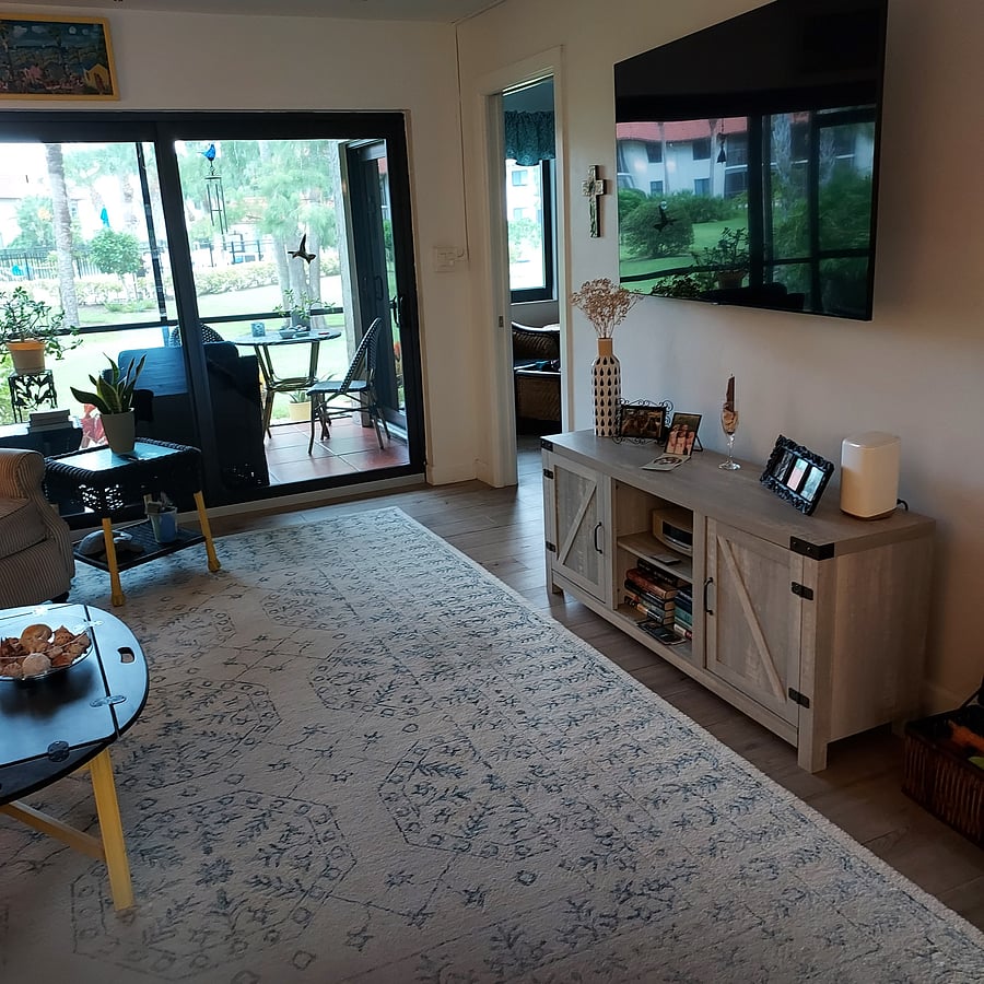 Furnished Finder property 1045310_1 photo 3