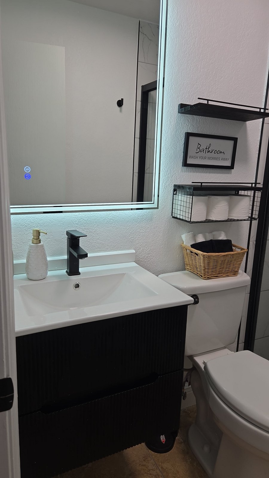 Furnished Finder property 1045321_1 photo 29