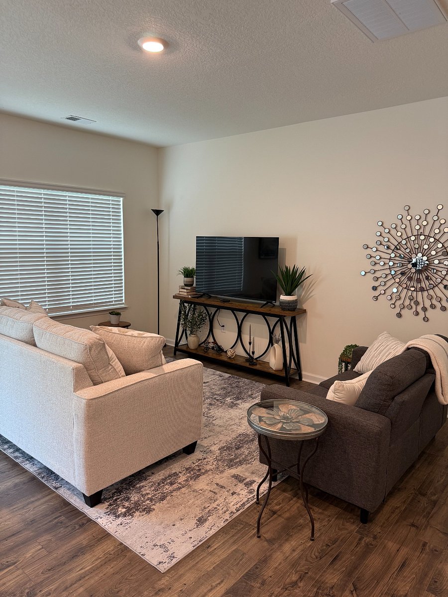 Furnished Finder property 1045341_1 photo 4
