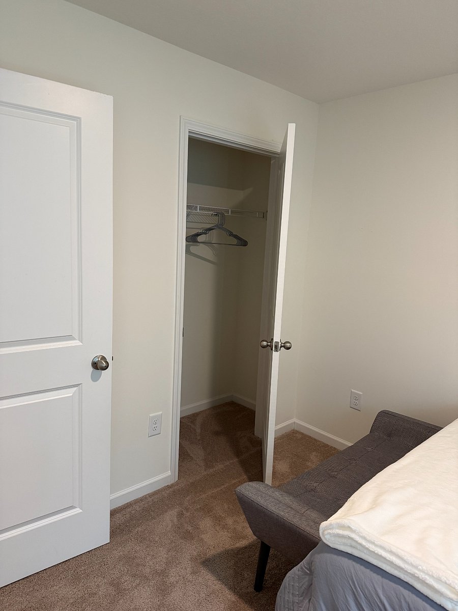 Furnished Finder property 1045341_1 photo 21