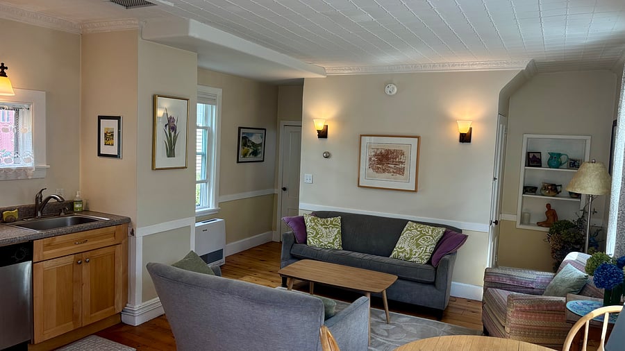 Furnished Finder property 1045348_1 photo 3
