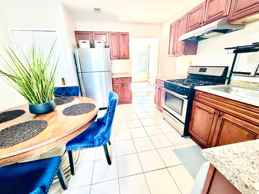 Furnished Finder property 1045362_1 photo 3