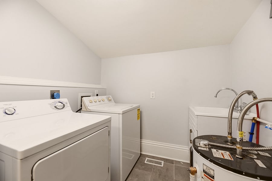 Furnished Finder property 1045373_1 photo 11