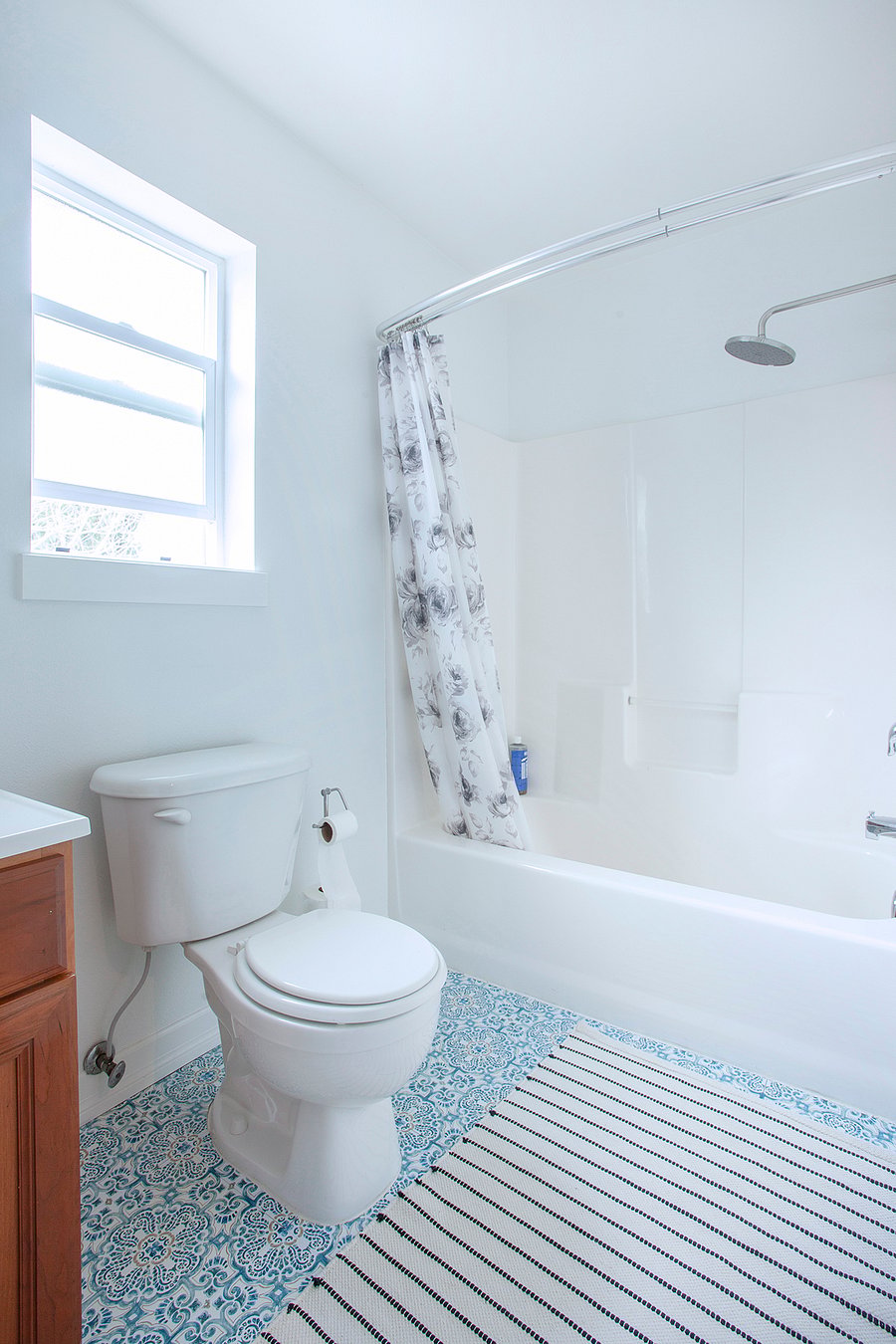 Full bath on the second floor