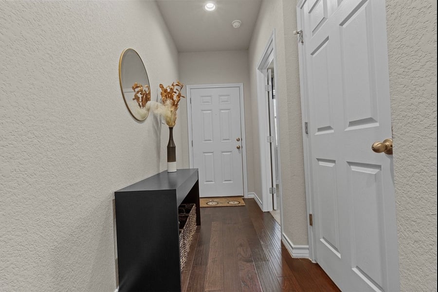 Furnished Finder property 1045399_1 photo 32