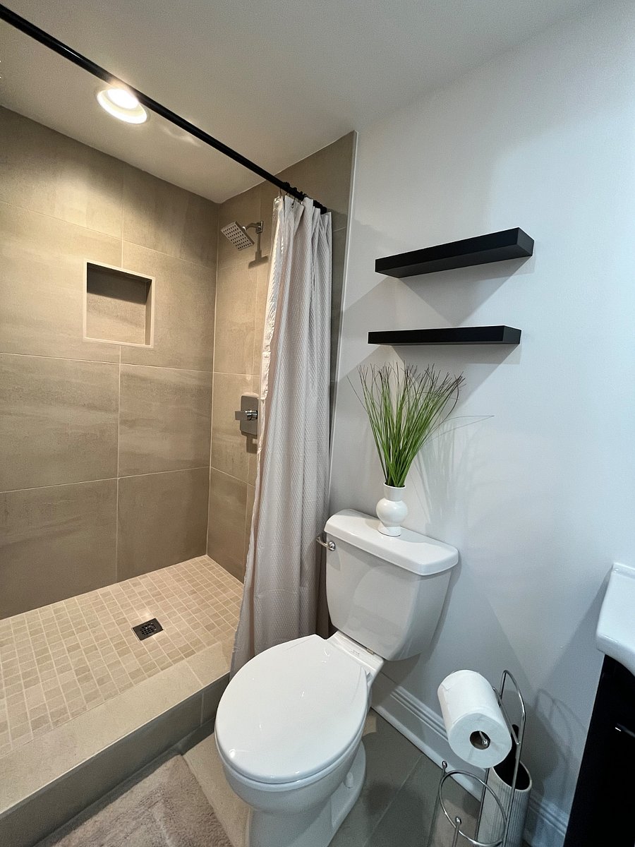 Furnished Finder property 1045400_1 photo 3