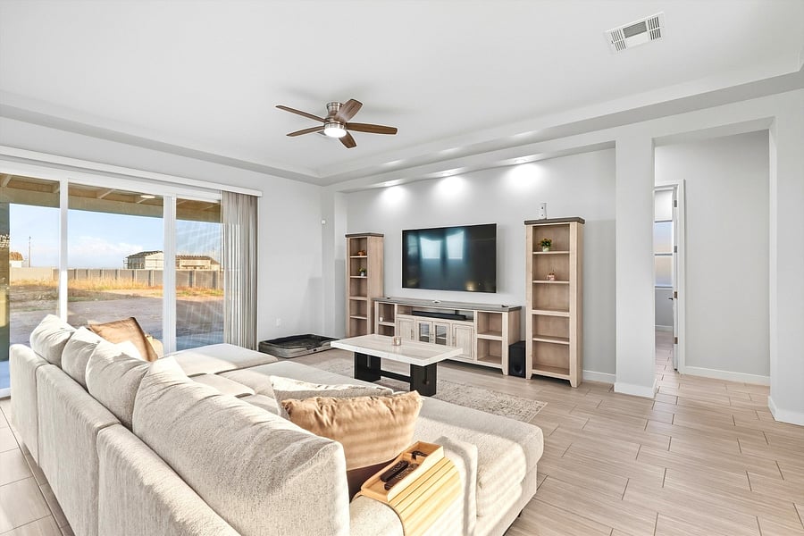 Furnished Finder property 1045403_1 photo 8