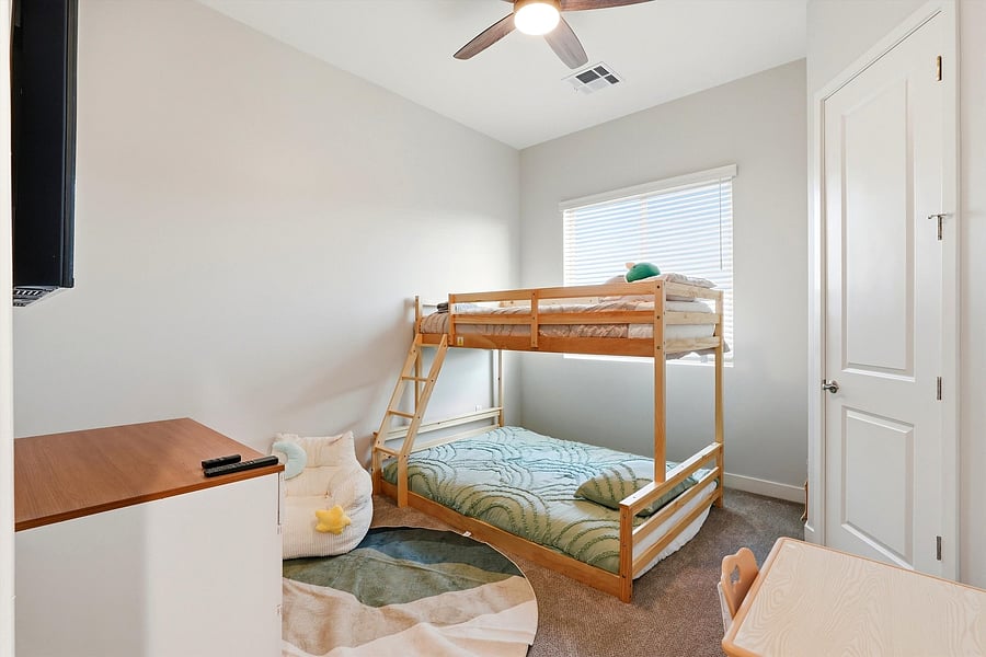 Furnished Finder property 1045403_1 photo 16