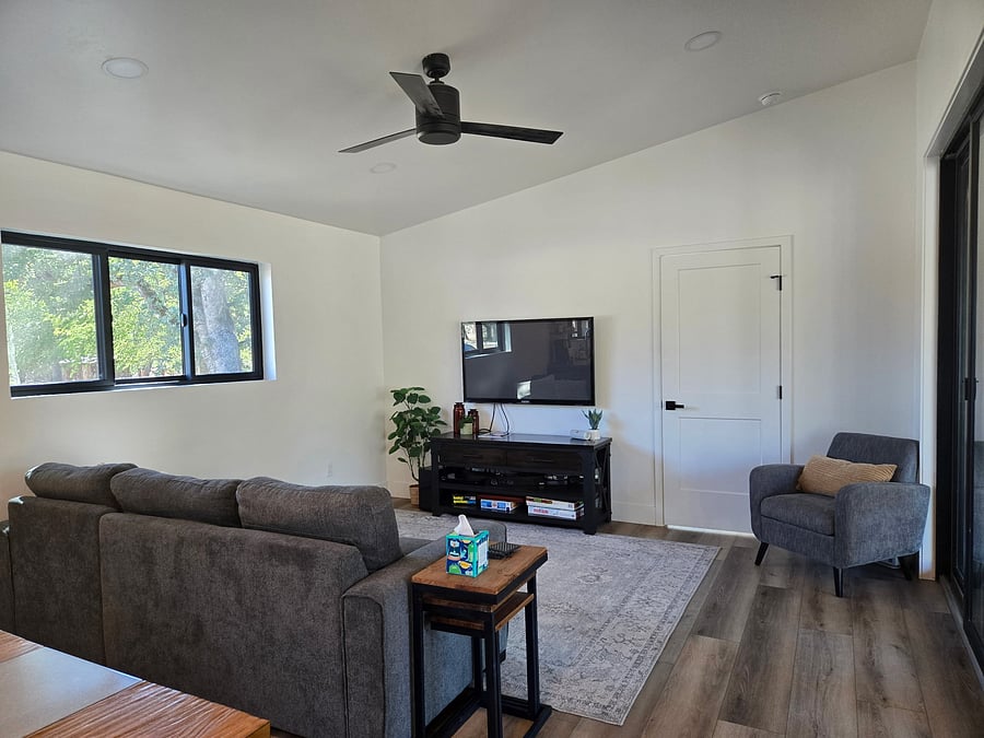 Furnished Finder property 1045422_1 photo 5