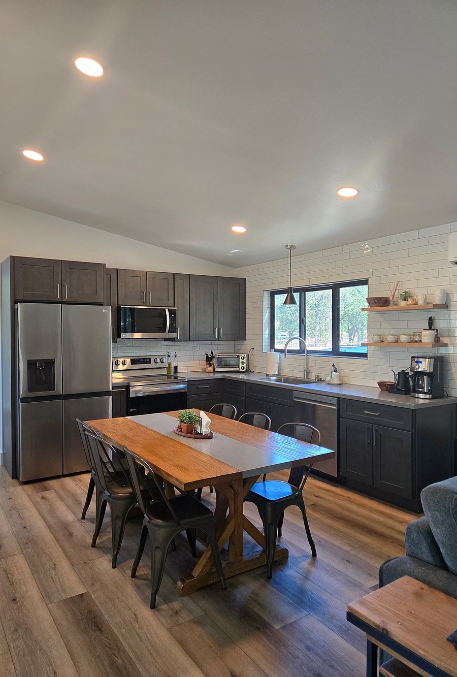 Furnished Finder property 1045422_1 photo 3