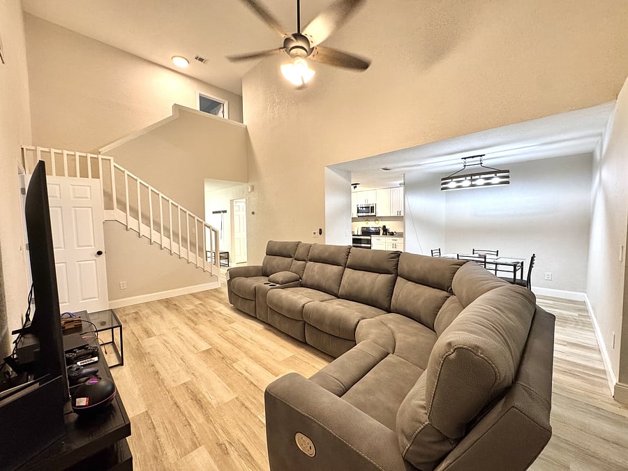 Furnished Finder property 1045424_1 photo 4