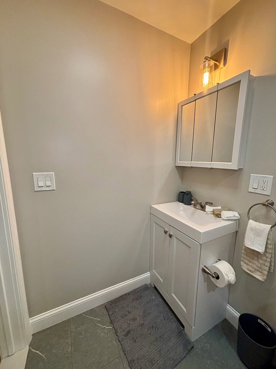 Furnished Finder property 1045425_1 photo 13