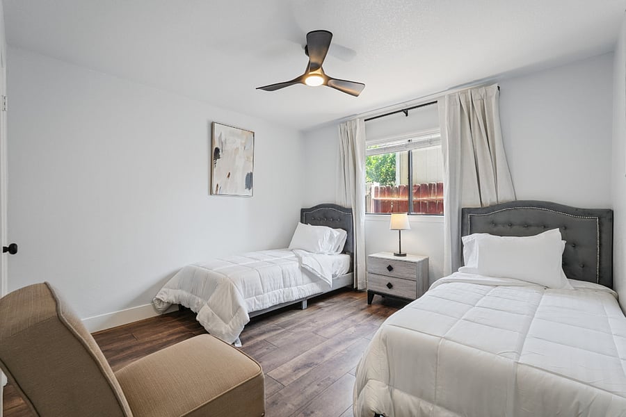 Furnished Finder property 1045447_1 photo 29