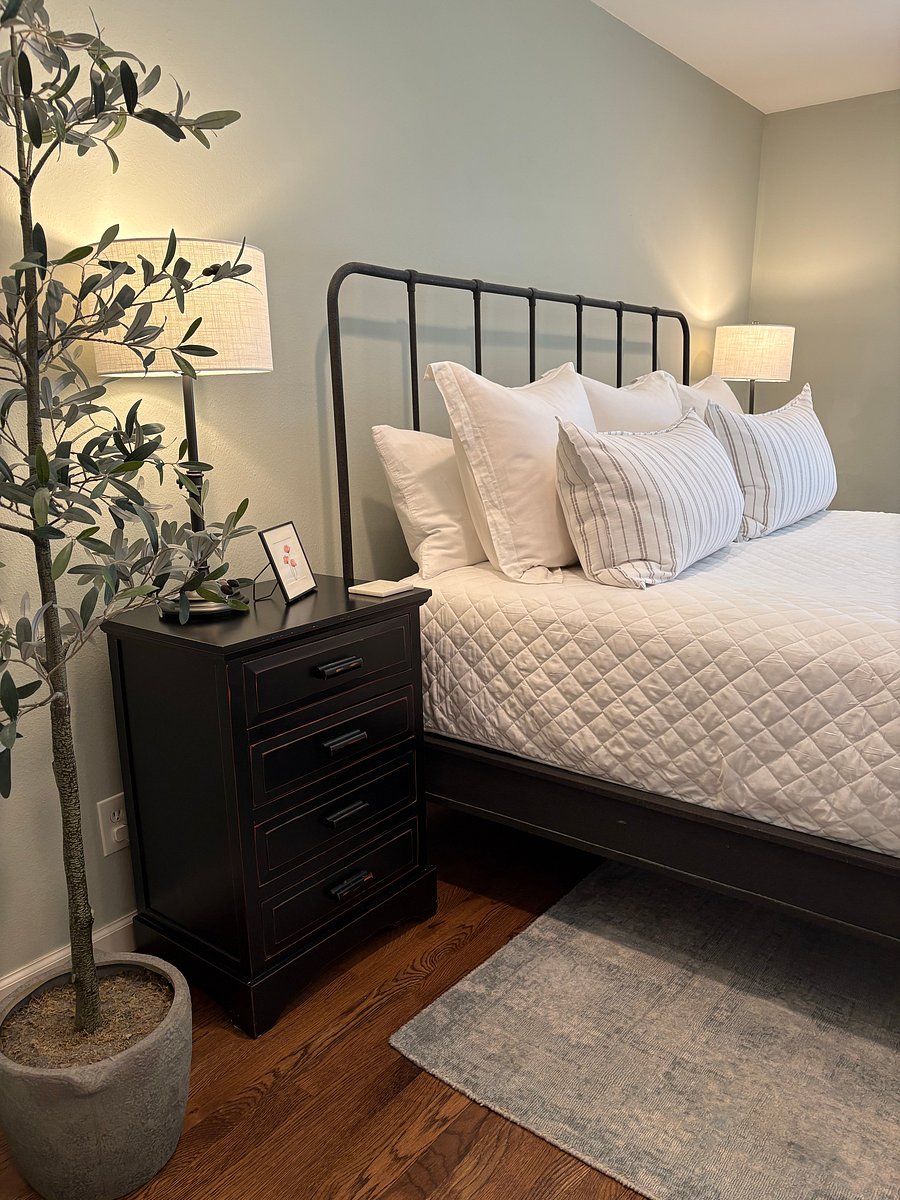 Furnished Finder property 1045454_1 photo 9